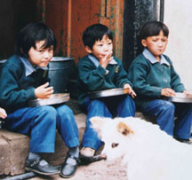 Children-on-steps Children-on-steps
